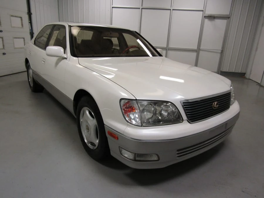 1999 Lexus LS 2nd Gen - Image 12 of 12