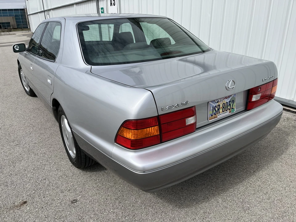 1999 Lexus LS 2nd Gen - Image 6 of 31