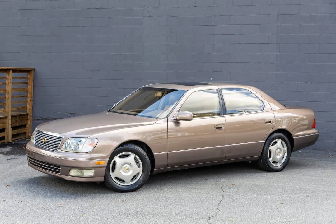 1999 Lexus LS 2nd Gen - Image 13 of 31