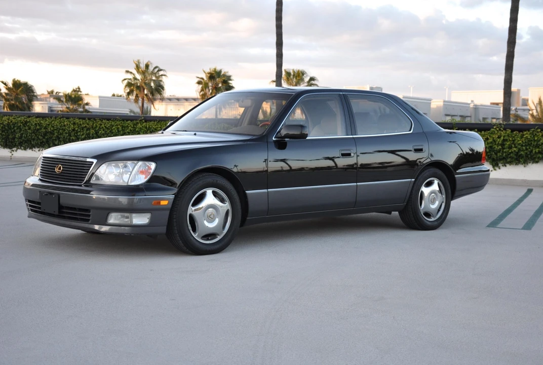 1999 Lexus LS 2nd Gen - Image 5 of 31