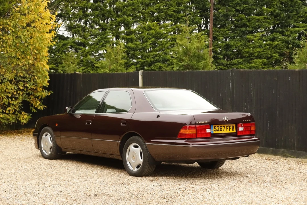 1999 Lexus LS 2nd Gen - Image 27 of 30