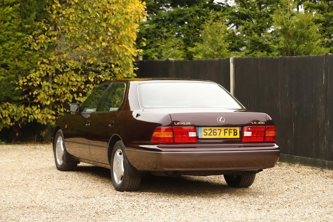 1999 Lexus LS 2nd Gen - Image 30 of 30