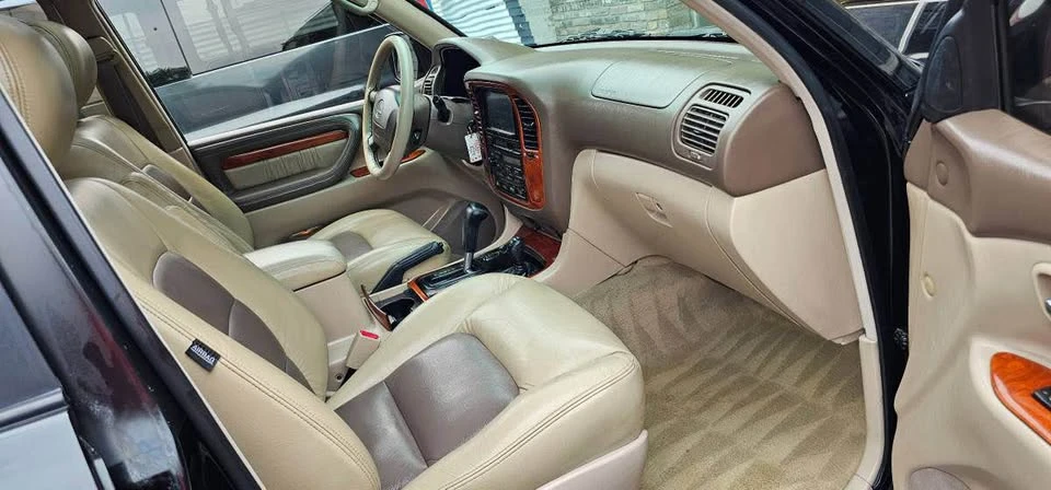 1999 Lexus LX 2nd Gen - Image 9 of 20