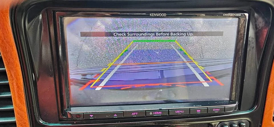 1999 Lexus LX 2nd Gen - Image 13 of 20