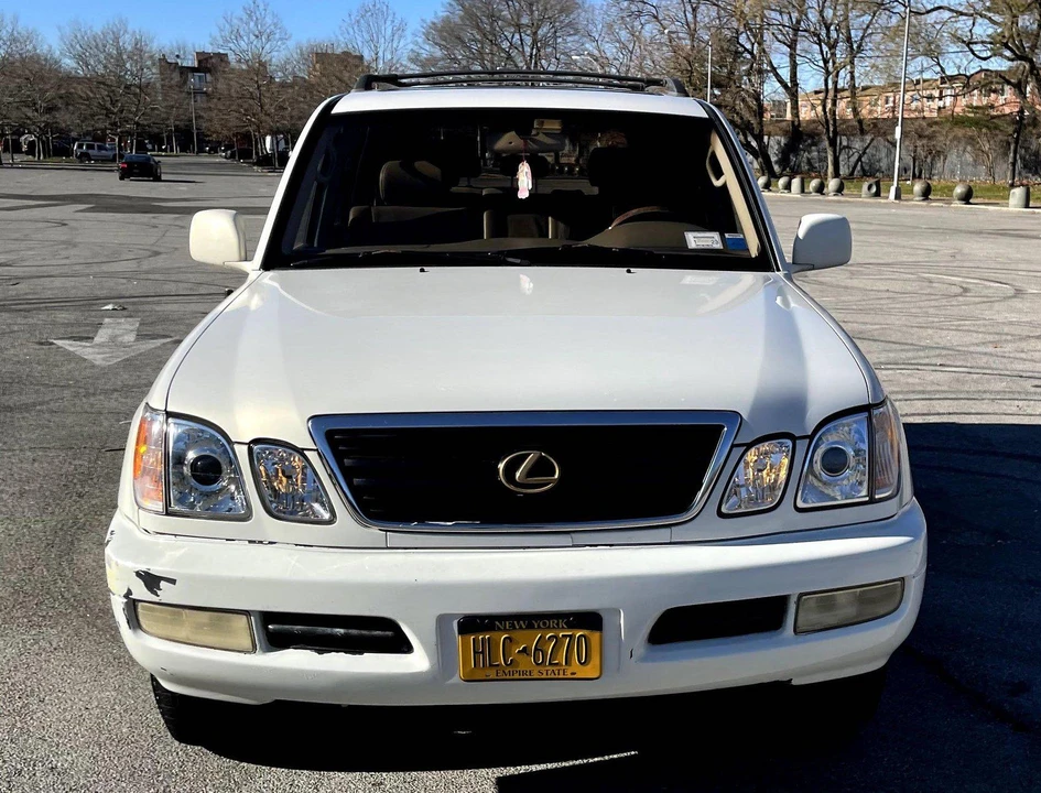 1999 Lexus LX 2nd Gen - Image 2 of 31