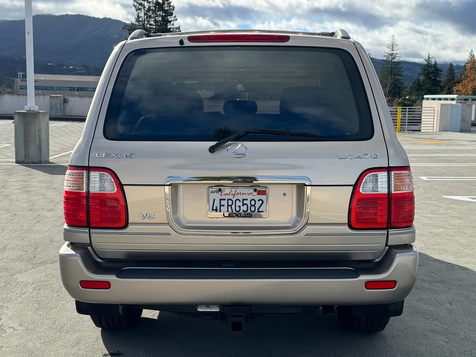 1999 Lexus LX 2nd Gen - Image 6 of 21