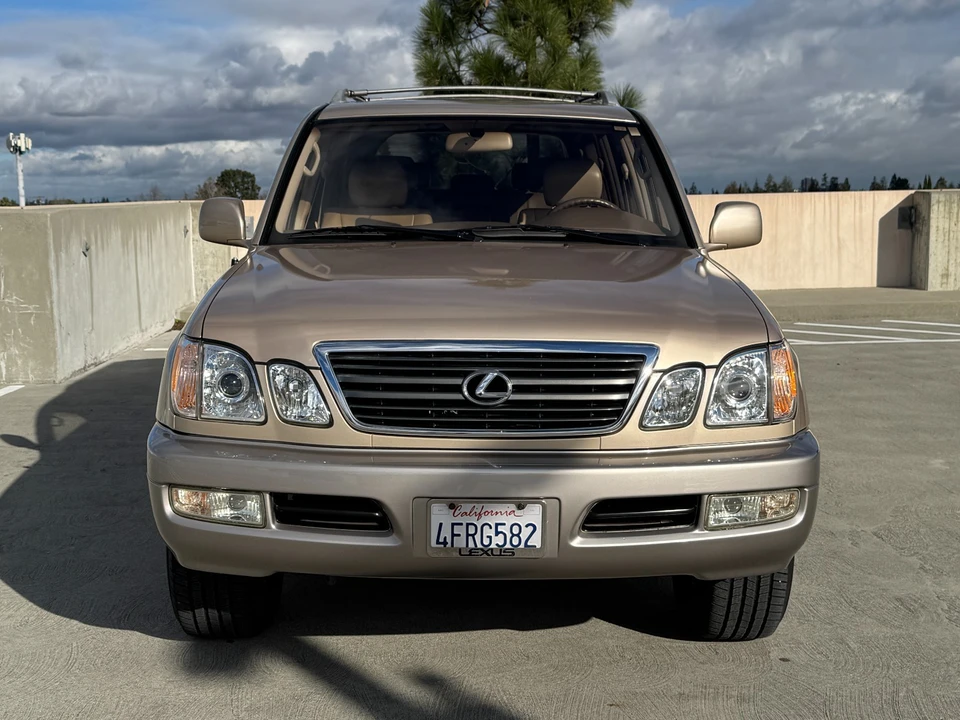 1999 Lexus LX 2nd Gen - Image 3 of 21