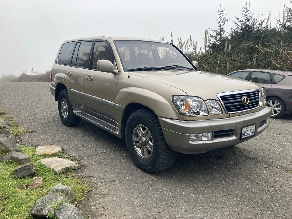 1999 Lexus LX 2nd Gen - Image 2 of 21
