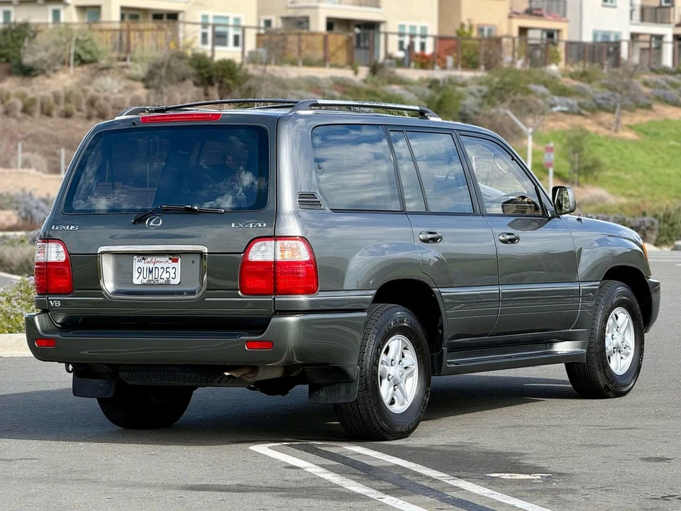 1999 Lexus LX 2nd Gen - Image 7 of 31