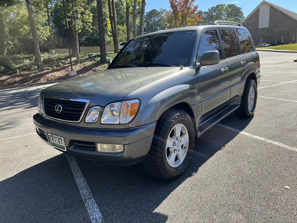 1999 Lexus LX 2nd Gen - Image 14 of 31