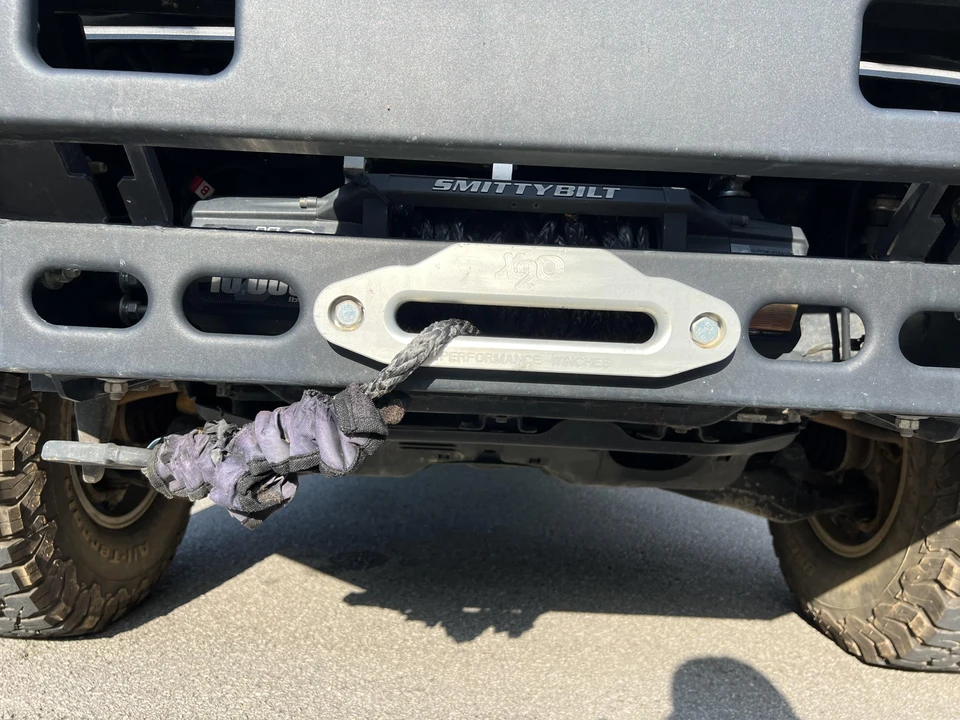 1999 Lexus LX 2nd Gen - Image 10 of 31