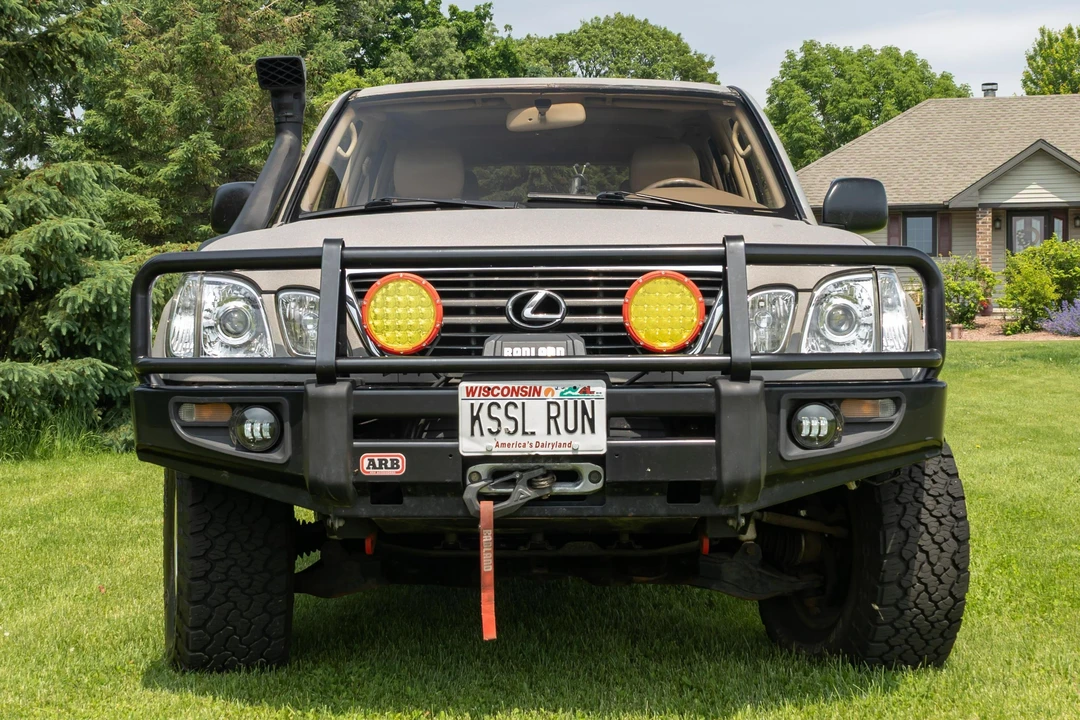 1999 Lexus LX 2nd Gen - Image 2 of 31