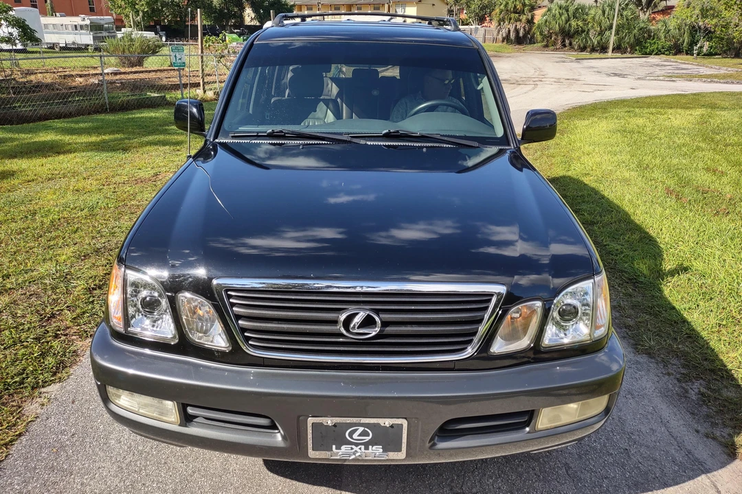1999 Lexus LX 2nd Gen - Image 2 of 31