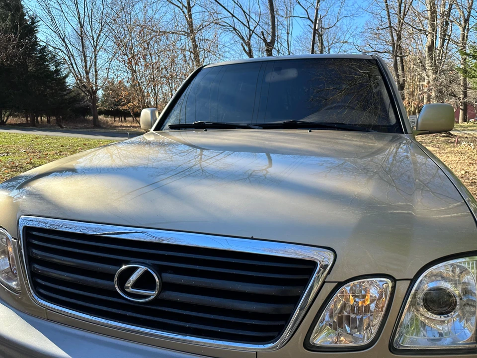 1999 Lexus LX 2nd Gen - Image 24 of 31