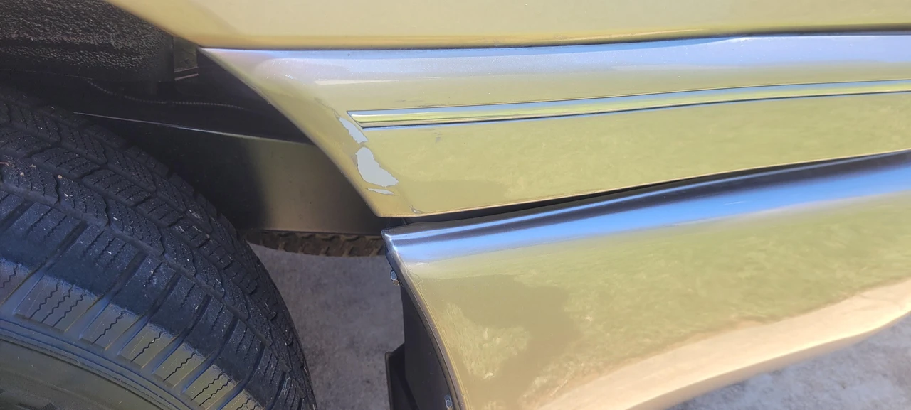 1999 Lexus LX 2nd Gen - Image 22 of 31