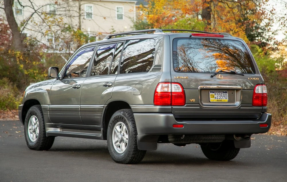 1999 Lexus LX 2nd Gen - Image 4 of 19