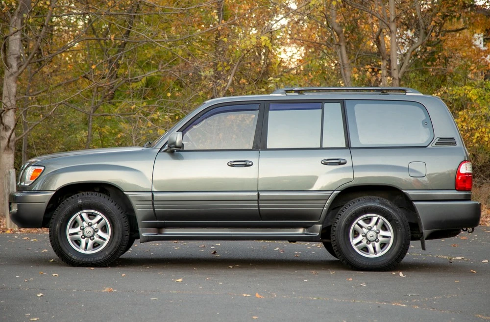 1999 Lexus LX 2nd Gen - Image 13 of 19