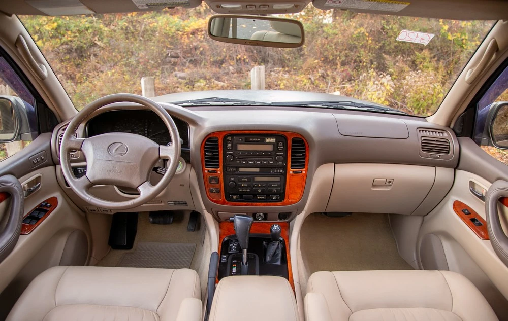 1999 Lexus LX 2nd Gen - Image 16 of 19