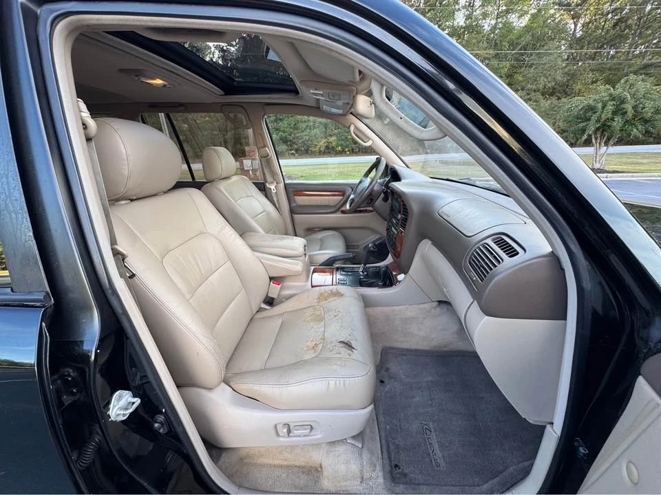 1999 Lexus LX 2nd Gen - Image 11 of 18