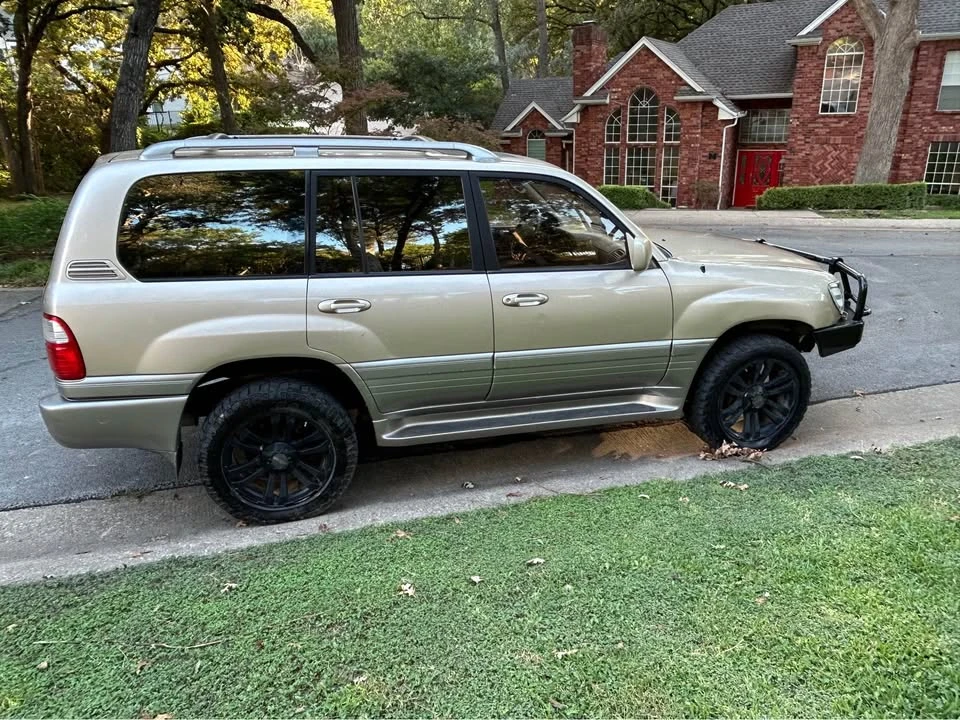 1999 Lexus LX 2nd Gen - Image 4 of 12