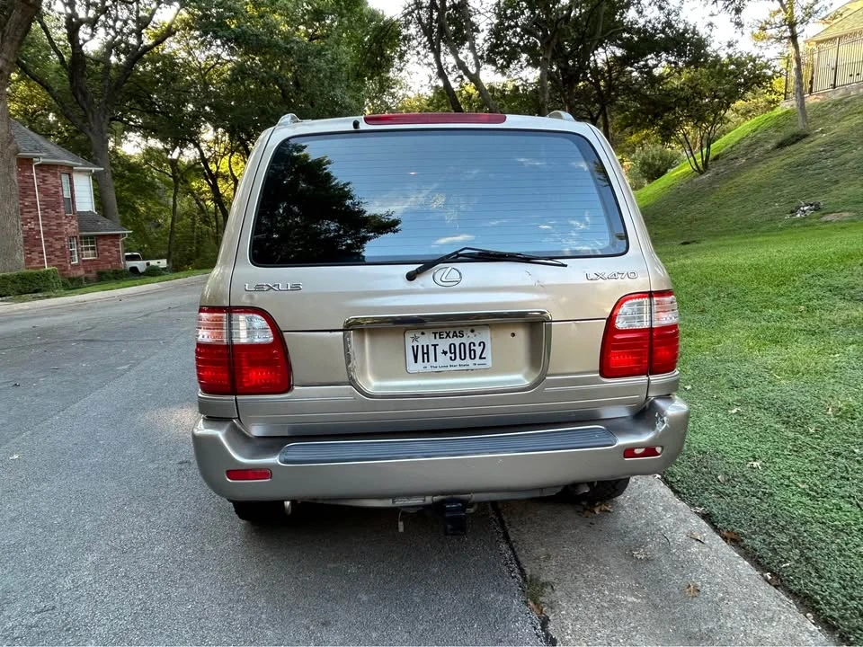 1999 Lexus LX 2nd Gen - Image 7 of 12
