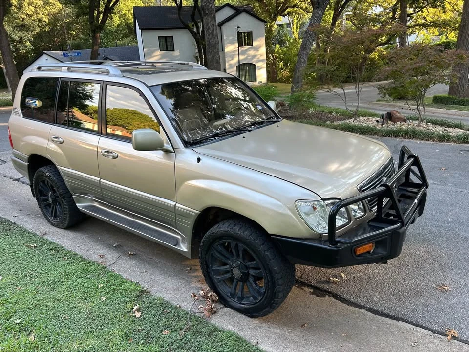 1999 Lexus LX 2nd Gen - Image 3 of 12