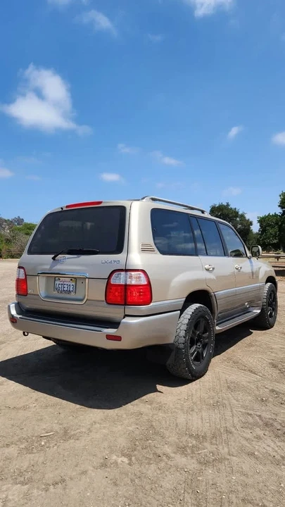 1999 Lexus LX 2nd Gen - Image 7 of 12