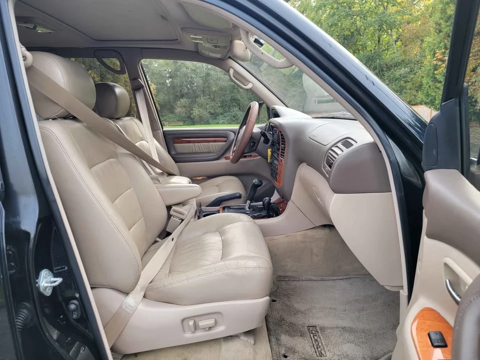 1999 Lexus LX 2nd Gen - Image 15 of 20