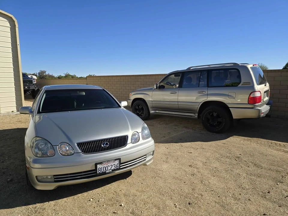 1999 Lexus LX 2nd Gen - Image 5 of 11