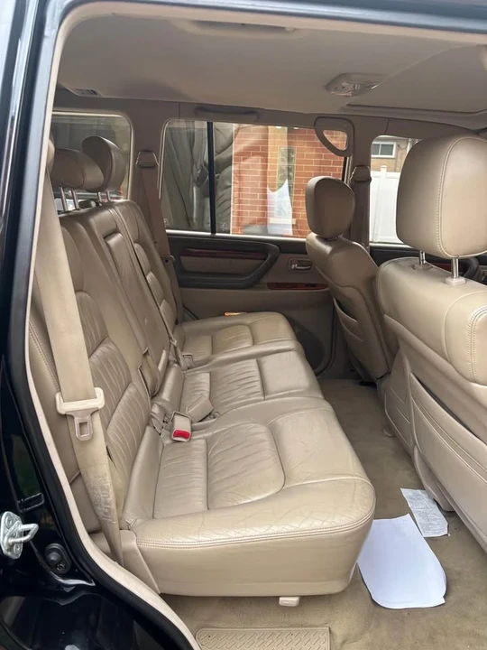 1999 Lexus LX 2nd Gen - Image 4 of 5
