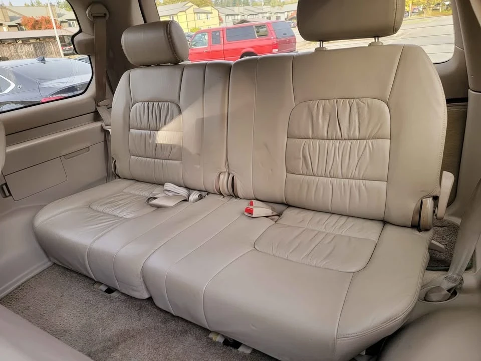 1999 Lexus LX 2nd Gen - Image 11 of 20