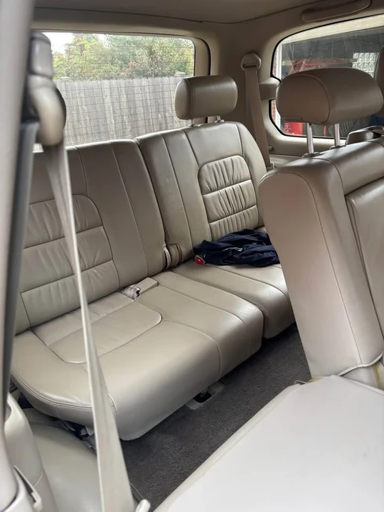 1999 Lexus LX 2nd Gen - Image 5 of 5