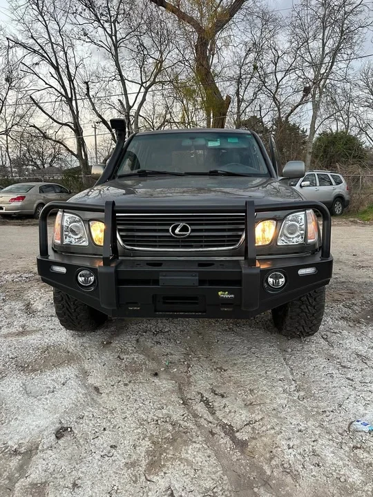 1999 Lexus LX 2nd Gen - Image 6 of 9
