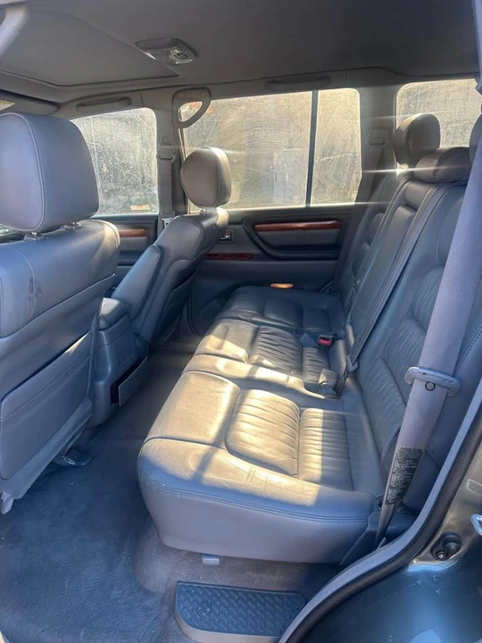 1999 Lexus LX 2nd Gen - Image 3 of 9
