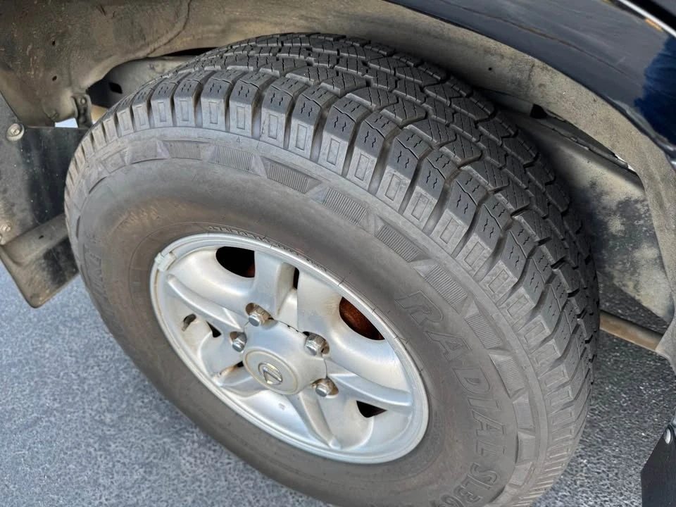 1999 Lexus LX 2nd Gen - Image 18 of 18