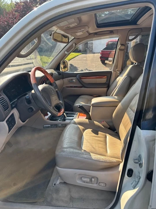 1999 Lexus LX 2nd Gen - Image 6 of 8