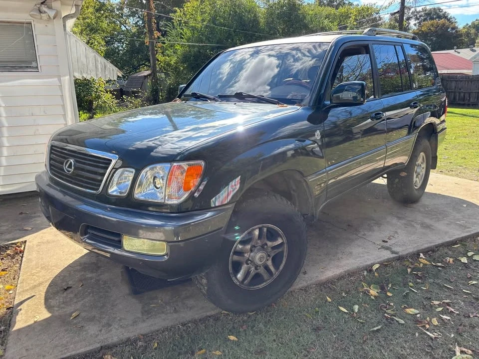 1999 Lexus LX 2nd Gen - Image 5 of 7
