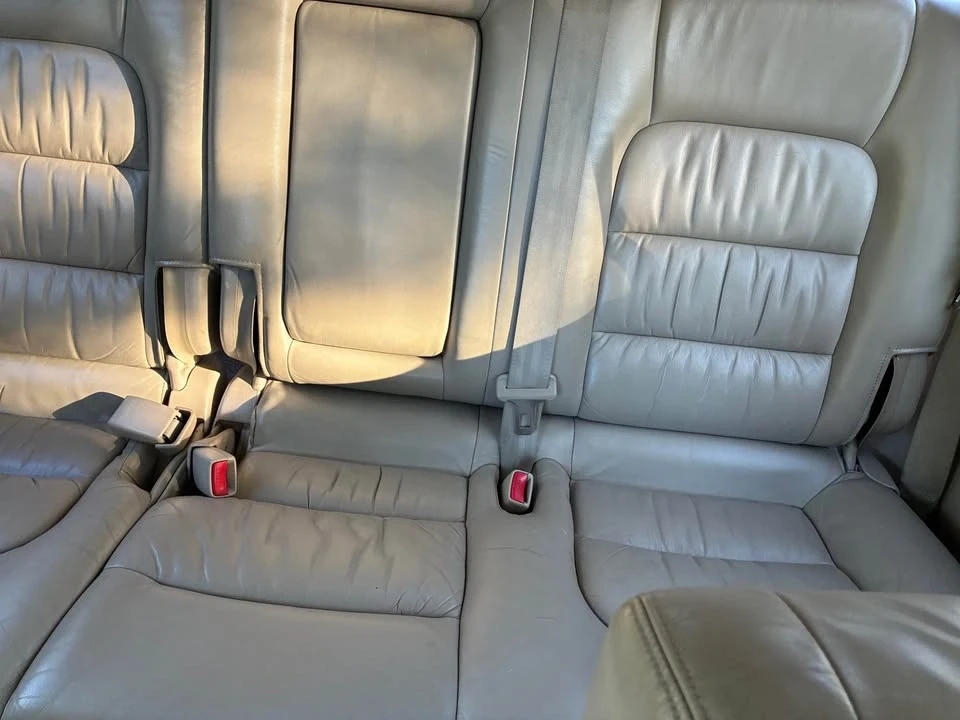 1999 Lexus LX 2nd Gen - Image 8 of 12