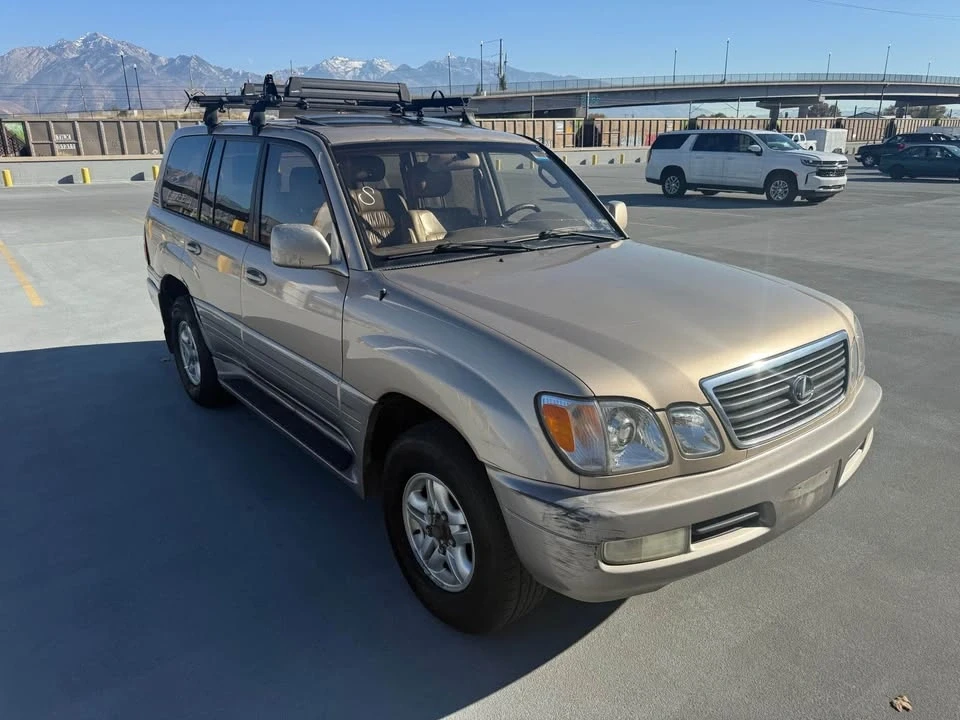 1999 Lexus LX 2nd Gen - Image 6 of 13