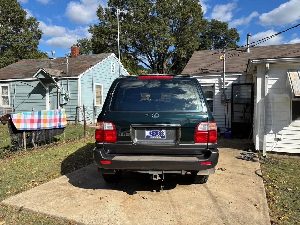 1999 Lexus LX 2nd Gen - Image 2 of 7
