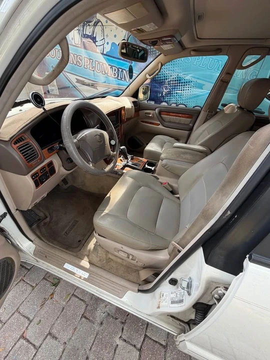 1999 Lexus LX 2nd Gen - Image 15 of 15
