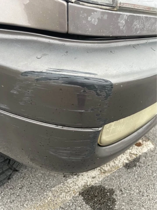 1999 Lexus LX 2nd Gen - Image 16 of 18
