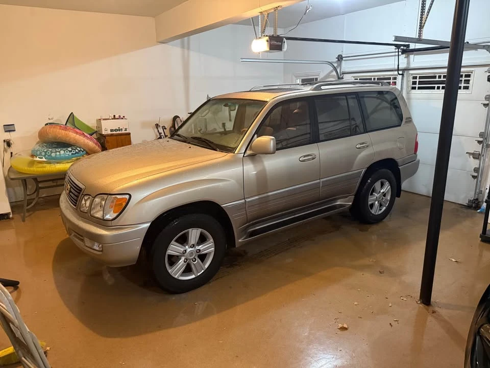 1999 Lexus LX 2nd Gen - Image 2 of 14