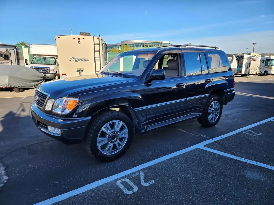1999 Lexus LX 2nd Gen - Image 6 of 11