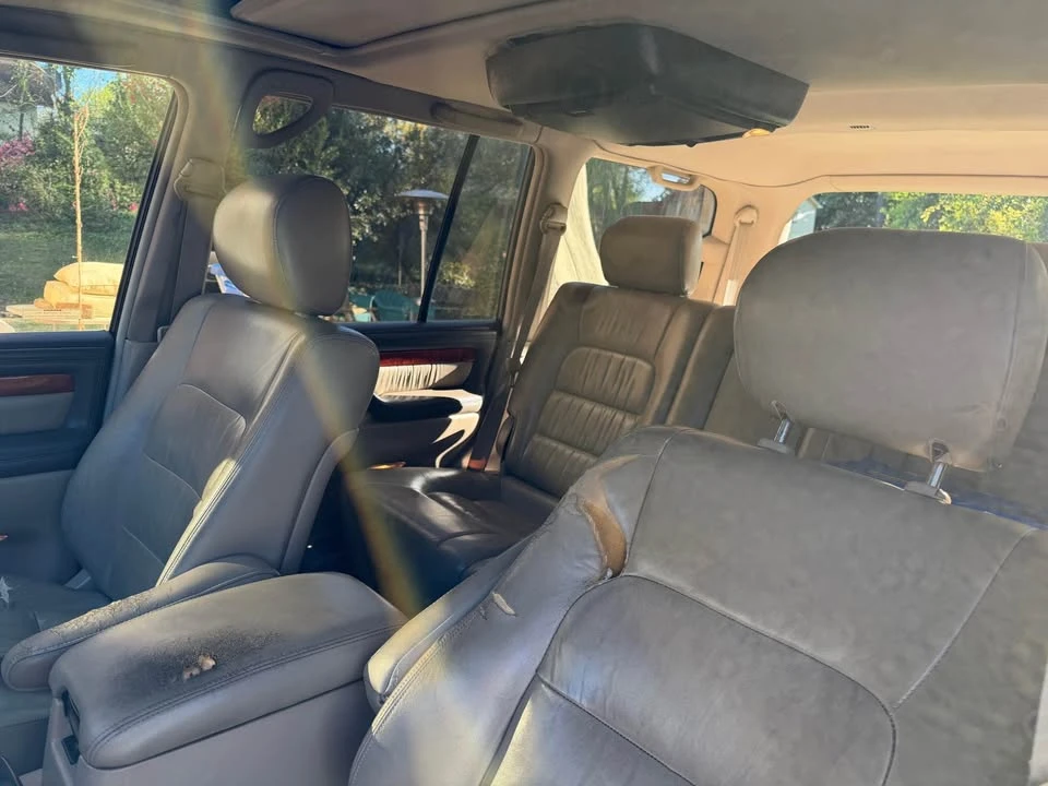 1999 Lexus LX 2nd Gen - Image 10 of 14