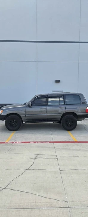 1999 Lexus LX 2nd Gen - Image 2 of 19