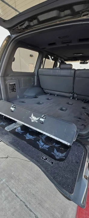 1999 Lexus LX 2nd Gen - Image 19 of 19