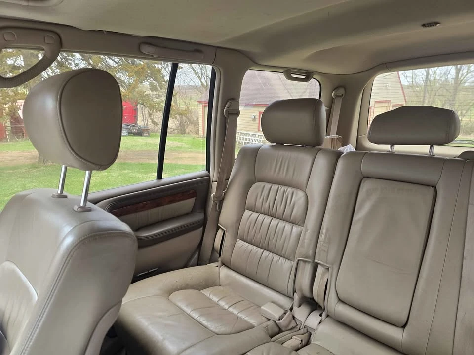 1999 Lexus LX 2nd Gen - Image 12 of 12