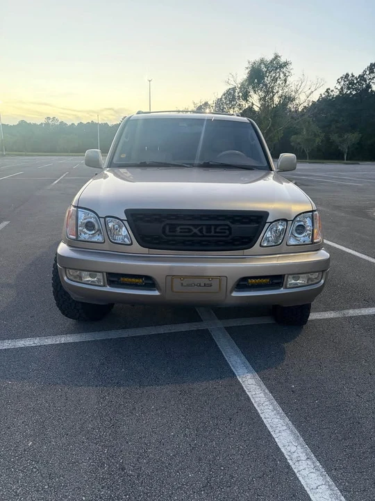 1999 Lexus LX 2nd Gen - Image 2 of 19