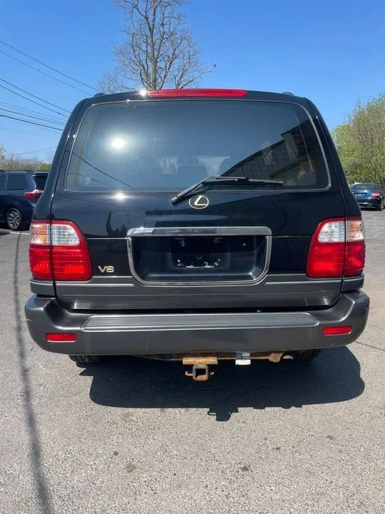 1999 Lexus LX 2nd Gen - Image 6 of 20